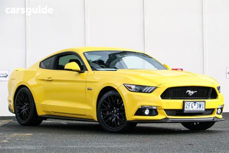 Yellow 2016 Ford Mustang Coupe Fastback Gt 5.0 V8