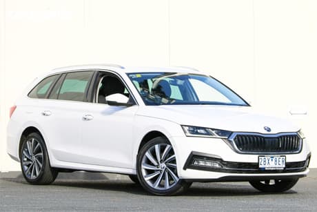 White 2021 Skoda Octavia Wagon 110 Tsi Style