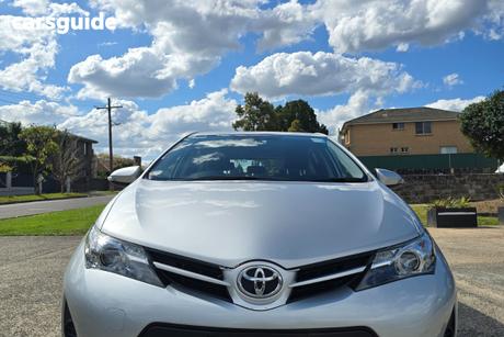 Silver 2015 Toyota Corolla Hatchback Ascent