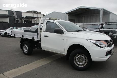 White 2018 Mitsubishi Triton Cab Chassis Glx