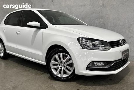 White 2015 Volkswagen Polo Hatchback 81 Tsi Comfortline
