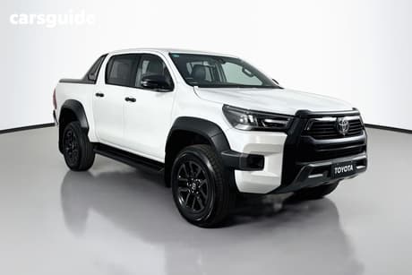 White 2025 Toyota Hilux Double Cab Pick Up Rogue 48V (4X4)