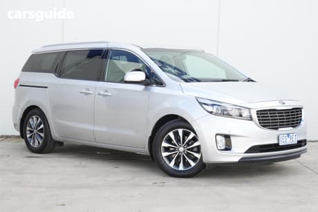 Silver 2015 Kia Carnival Wagon Sli