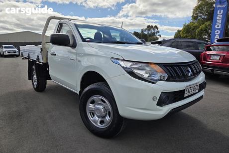 White 2018 Mitsubishi Triton Cab Chassis Glx