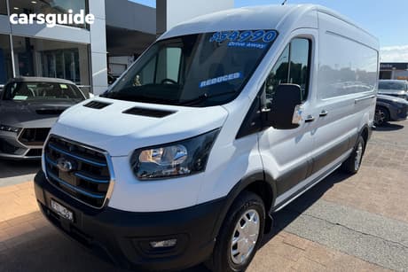 White 2023 Ford E-Transit Van 420L Mid-Roof Srw