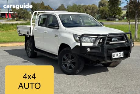 White 2023 Toyota Hilux Double Cab Chassis Sr (4X4)