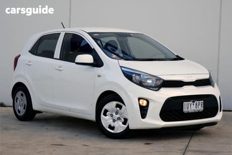 White 2022 Kia Picanto Hatchback S (Pe)