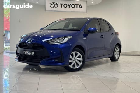 Blue 2021 Toyota Yaris Hatchback Sx Hybrid