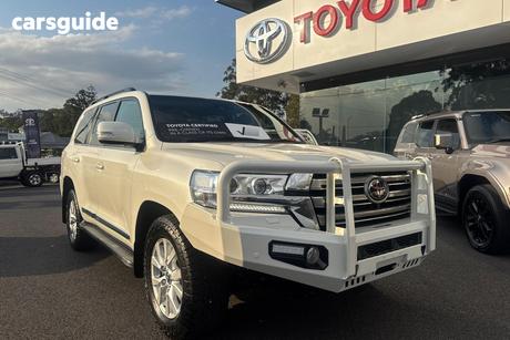 White 2018 Toyota Landcruiser Wagon Lc200 Sahara (4X4)