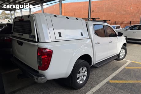 White 2019 Nissan Navara Dual Cab Pick-up St (4X4)