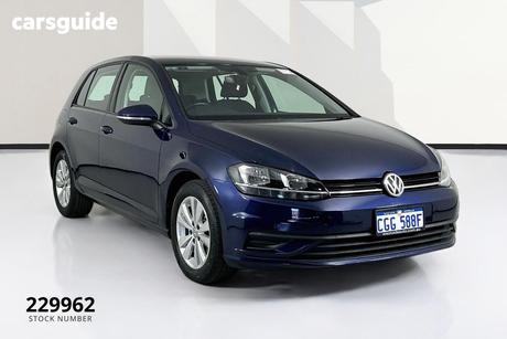 Blue 2019 Volkswagen Golf Hatchback 110 Tsi Trendline