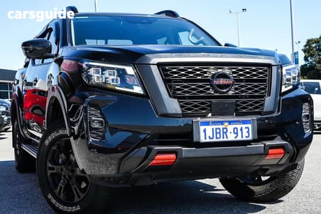 Black 2024 Nissan Navara Dual Cab Pick-up Pro-4X (4X4)