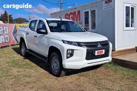 White 2024 Mitsubishi Triton Cab Chassis Glx (4X2)