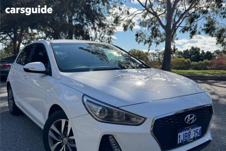 White 2017 Hyundai I30 Hatchback Active