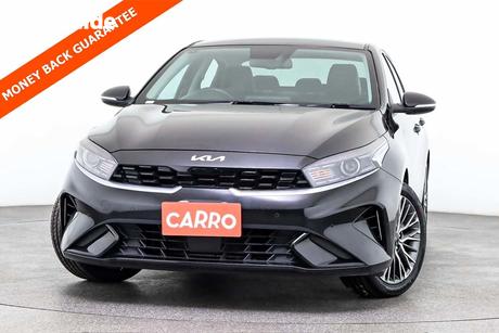Black 2022 Kia Cerato Sedan Sport+