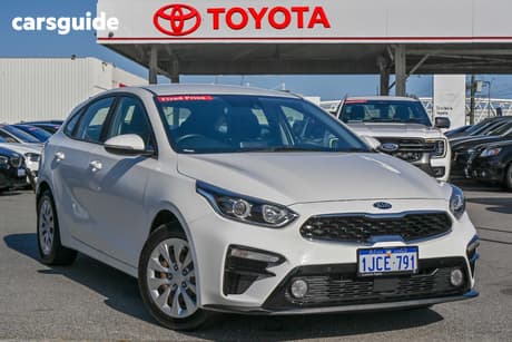 White 2019 Kia Cerato Hatchback S Safety Pack