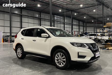 White 2018 Nissan X-Trail SUV