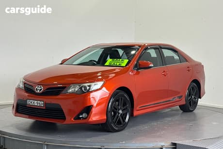 Orange 2014 Toyota Camry Sedan Rz S.E.