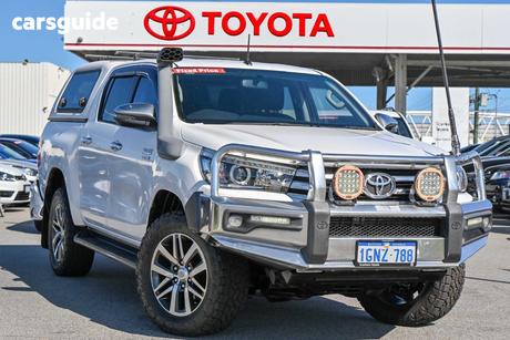 White 2018 Toyota Hilux Dual Cab Utility Sr5 (4X4)