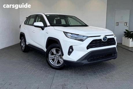 White 2024 Toyota RAV4 Wagon Gx (2Wd) Hybrid