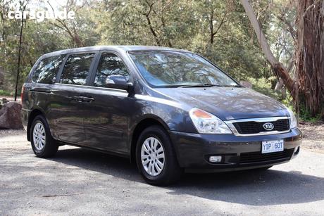 Grey 2013 Kia Grand Carnival Wagon S