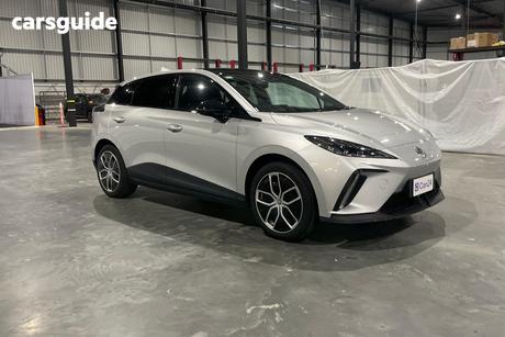 Silver 2023 MG MG4 Hatchback Essence 64