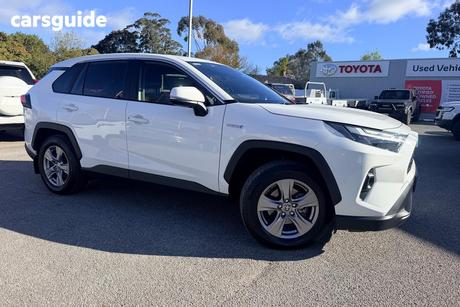 White 2024 Toyota RAV4 Wagon Gx (Awd) Hybrid