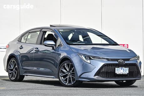 Grey 2019 Toyota Corolla Sedan Zr