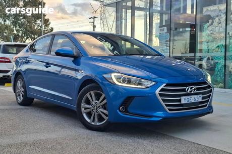 Blue 2017 Hyundai Elantra Sedan Active 2.0 Mpi