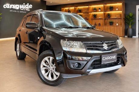 Brown 2013 Suzuki Grand Vitara Wagon Sports (4X4)
