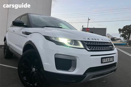 White 2015 Land Rover Range Rover Evoque Wagon Td4 180 Se