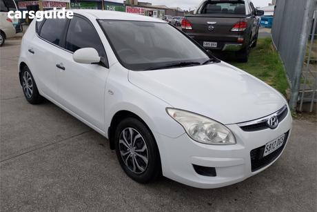 White 2009 Hyundai I30 Hatchback Sx 1.6 Crdi
