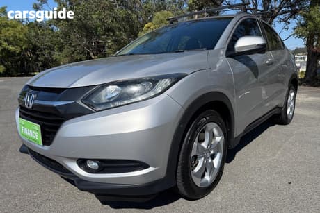 Silver 2015 Honda HR-V Wagon Vti-S