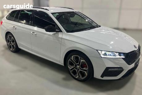 White 2023 Skoda Octavia Wagon Rs 180Tsi