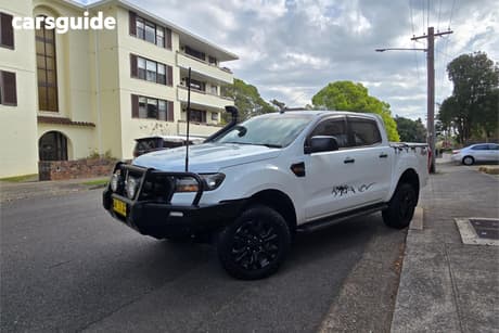 White 2017 Ford Ranger Crew Cab Utility Xl 3.2 (4X4)
