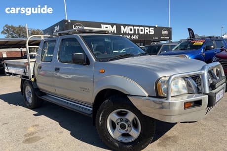 Silver 2004 Nissan Navara Ute Tray ST-R