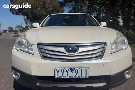 White 2012 Subaru Outback Wagon 2.5I Premium