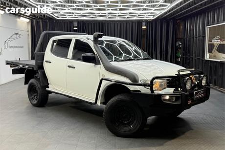 White 2013 Mitsubishi Triton Double Cab Utility Glx (4X4)