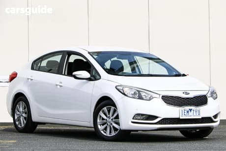White 2015 Kia Cerato Sedan S Premium