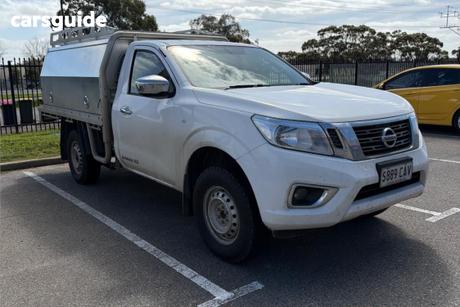 White 2019 Nissan Navara Cab Chassis Rx (4X2)