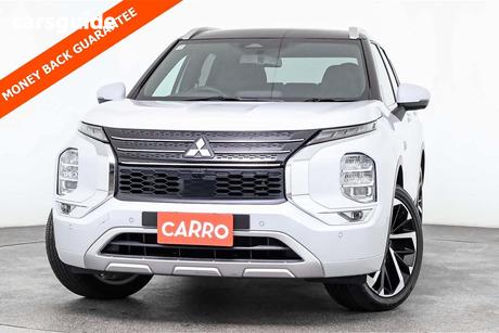 White 2024 Mitsubishi Outlander Wagon Phev Exceed Tour 5+2 St (Awd)