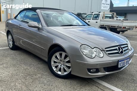 Gold 2008 Mercedes-Benz CLK200 Coupe Kompressor Avantgarde