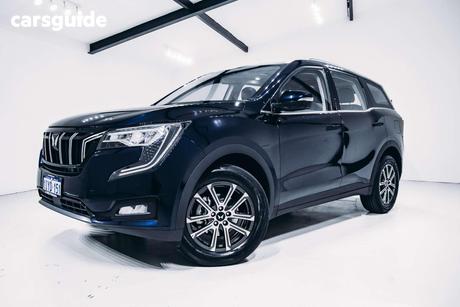 Black 2025 Mahindra XUV700 Wagon Ax7L