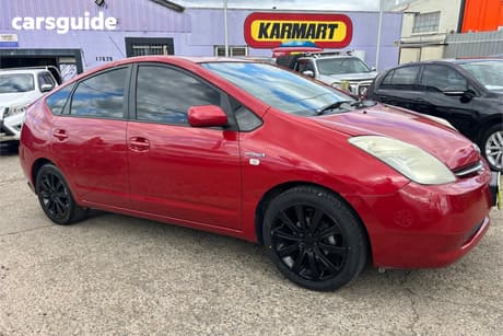 Red 2007 Toyota Prius Hatchback Hybrid