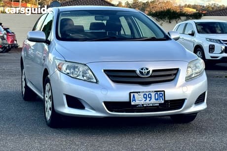 Silver 2009 Toyota Corolla Sedan Ascent