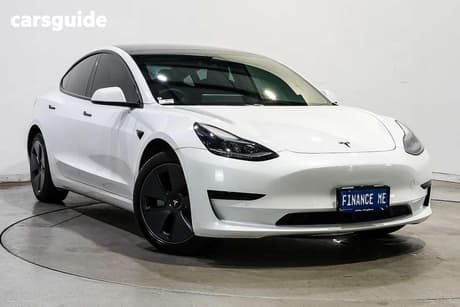 White 2022 Tesla Model 3 Sedan Rear-Wheel Drive