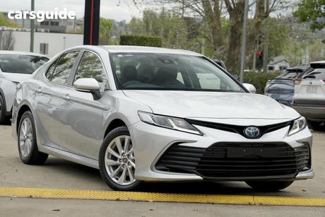 Silver 2022 Toyota Camry Sedan Ascent Hybrid