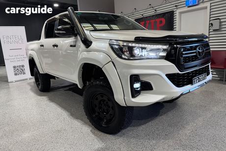 White 2018 Toyota Hilux Ute Tray SR5+ (4X4)