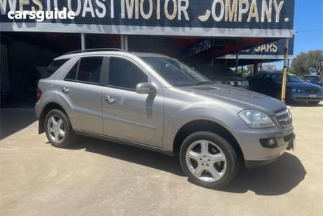 Silver 2007 Mercedes-Benz ML SUV ML320 CDI 4X4