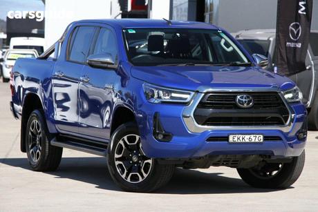Blue 2020 Toyota Hilux Double Cab Pick Up Sr5 (4X4)
